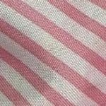 Craftketeers-waterafstotende-etui-roze-wit-gestreept-detail-print Detail print buitenkant waterafstotende etui roze wit gestreept